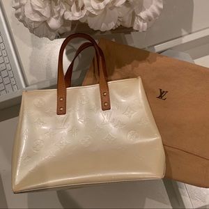 LOUIS VUITTON Vernis Leather Reade PM Mini Handbag